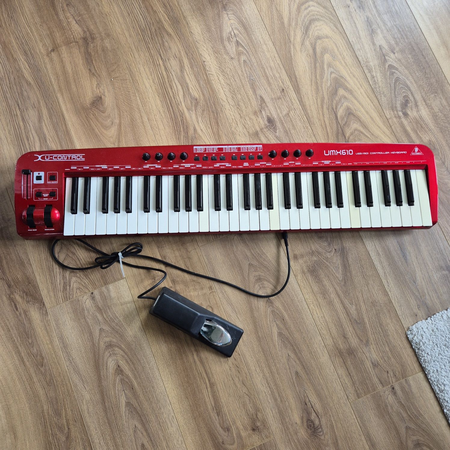 Klawiatura sterująca Behringer U-Control UMX610