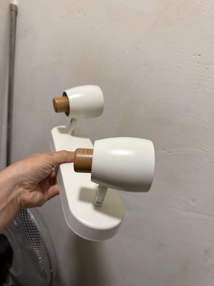 Lampa sufitowa biała