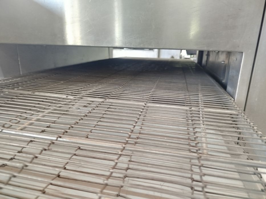 Піч для піци газова конвеєрна Blodgett