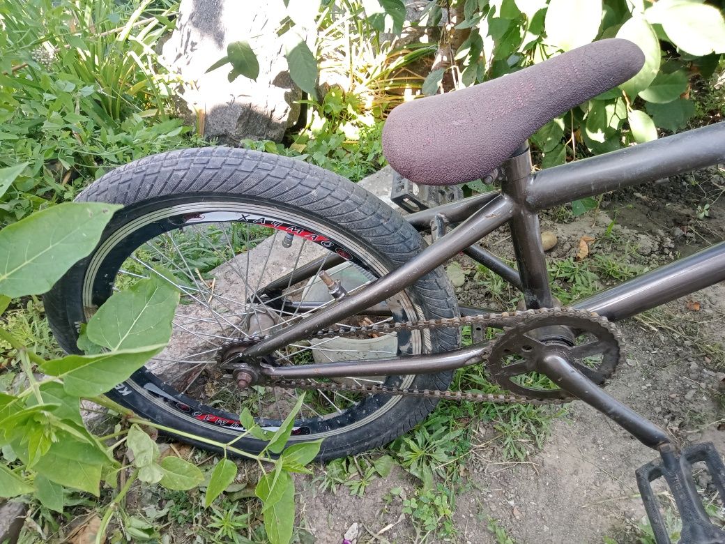 Продам BMX велосипед у хорошому стані