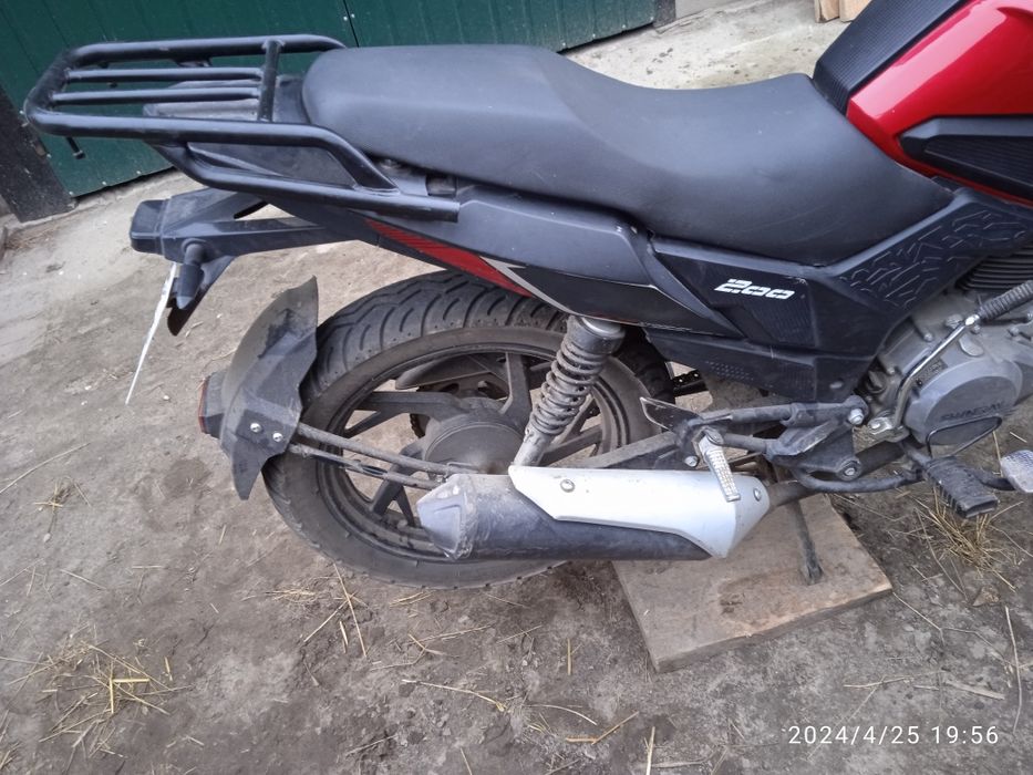 Шенерай 200кубів в хорошому стані