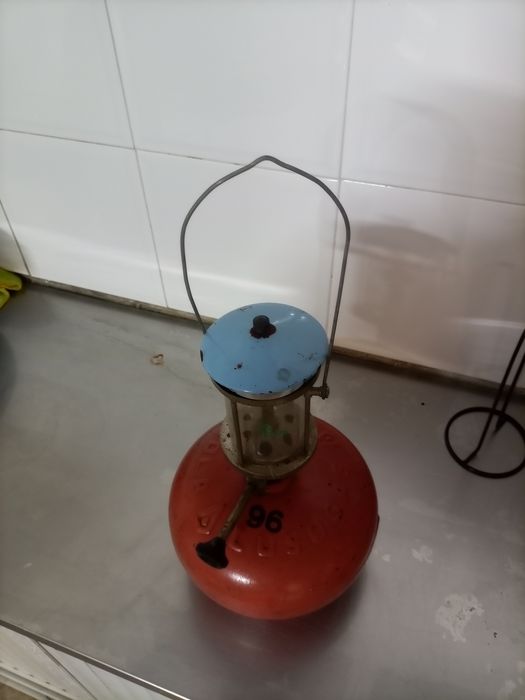 Lanterna a gás bom estado
