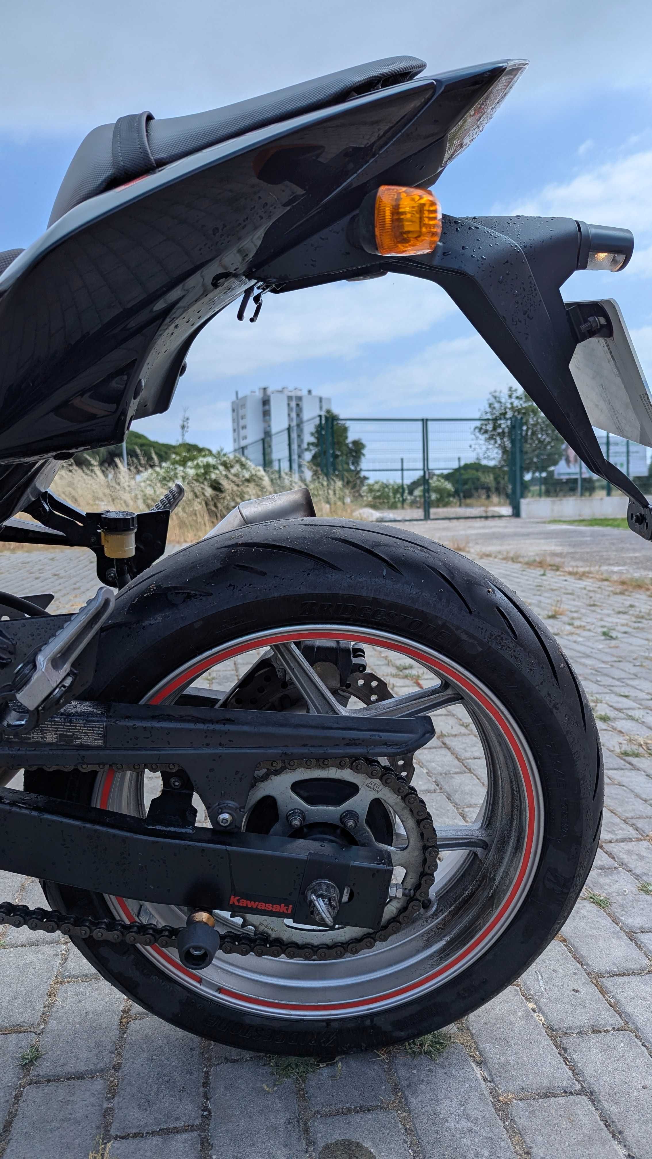 Kawasaki Z750 Preta