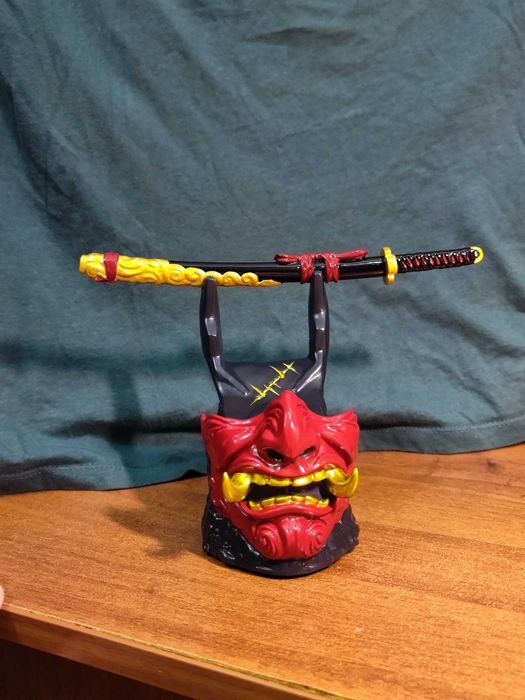 Фігурка / Підставка / Тримач для геймпада — Ghost of Tsushima