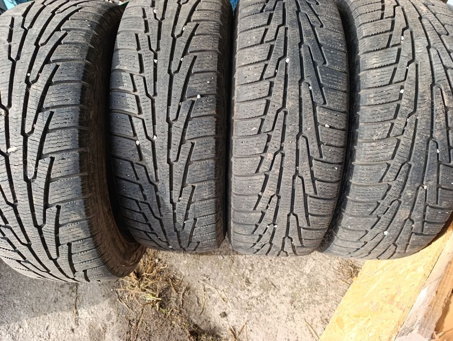 Резина NOKIAN 235/65R17