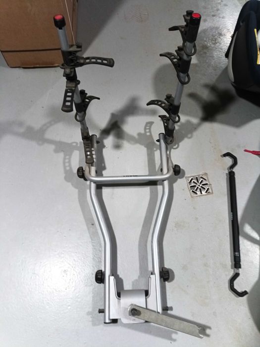 thule xpress bagażnik rowerowy typu wieszak na 4 rowery