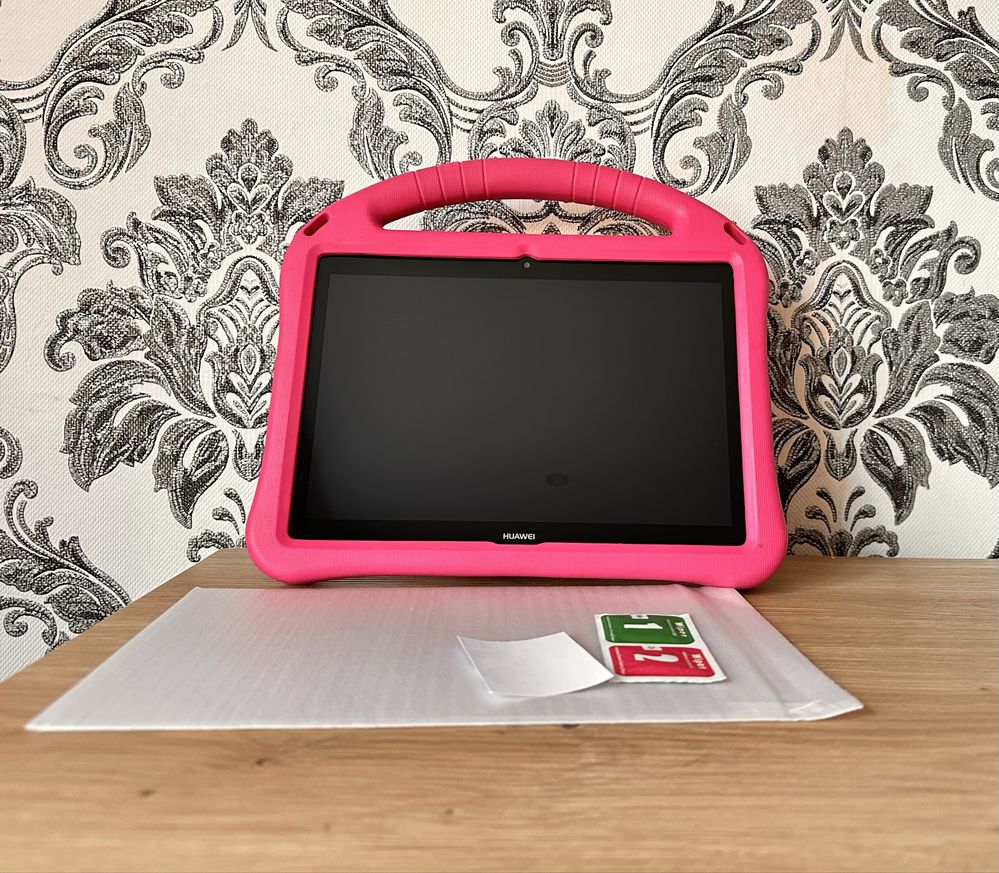 Планшет Huawei  mediapad T3-10 ags-w09