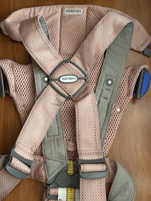 Nosidełko BabyBjörn Baby Carrier Mini 3D Mesh