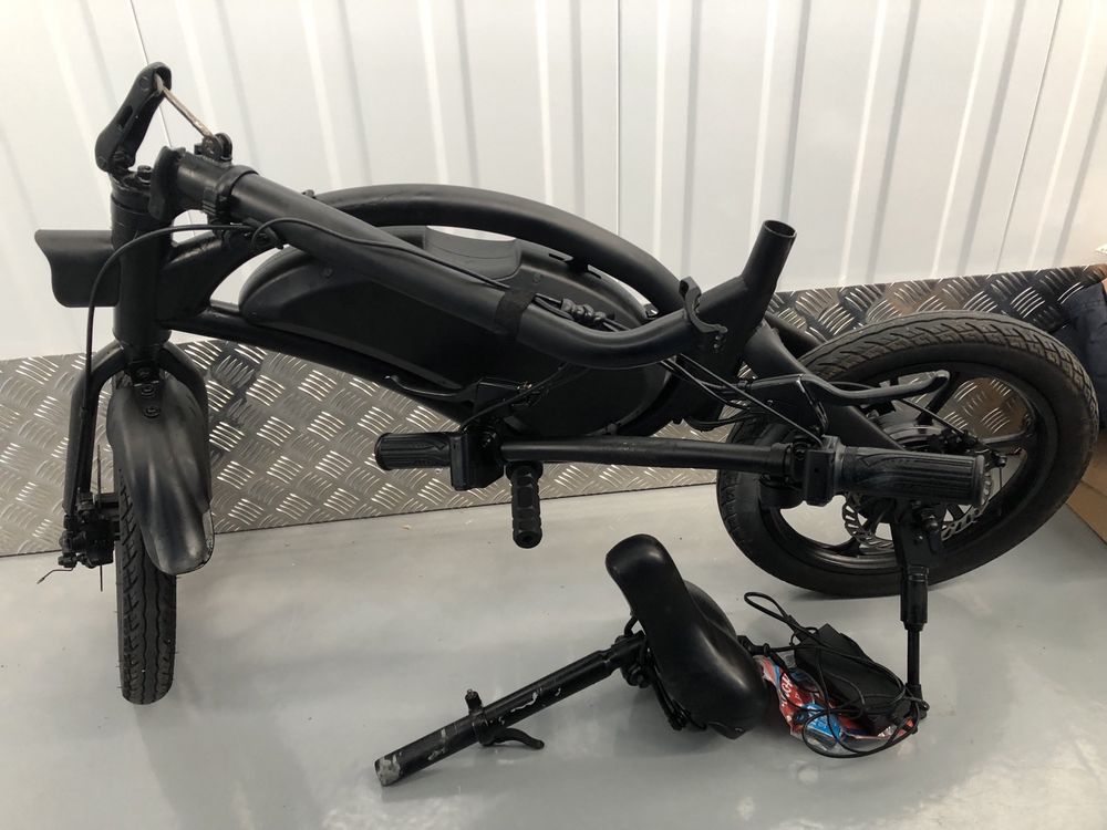 eBike Urbanglide 140. Precisa pastilhas.