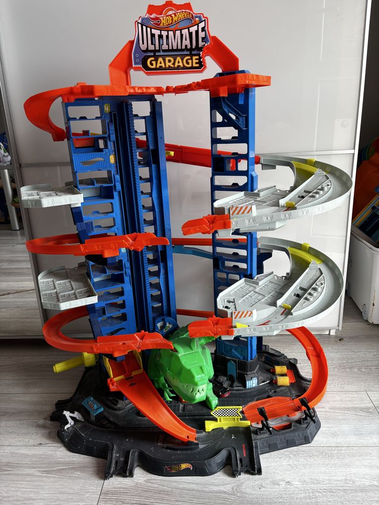 Garaż T-Rex Hot Wheels