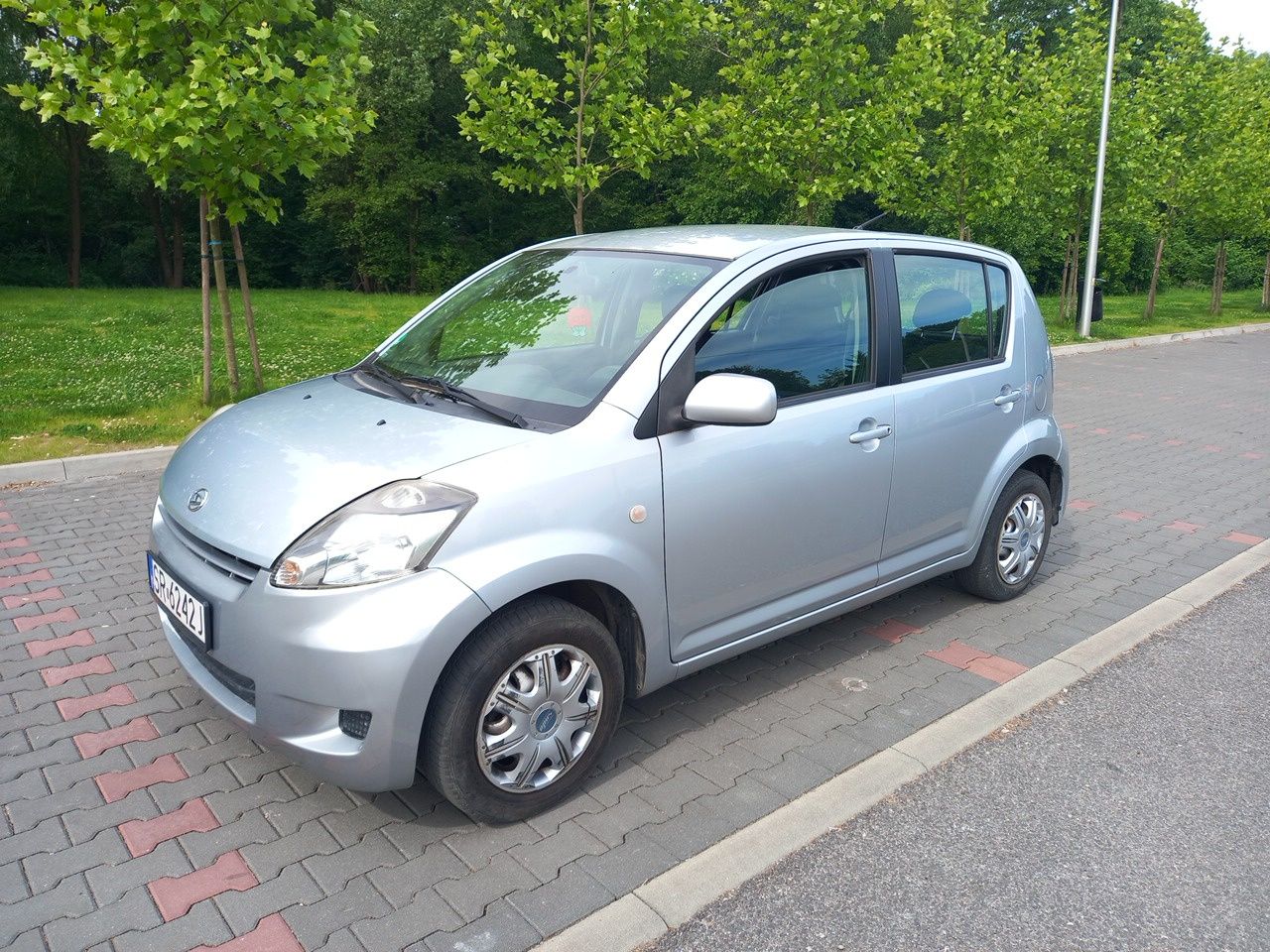 Daihatsu Sirion 1.0 klima