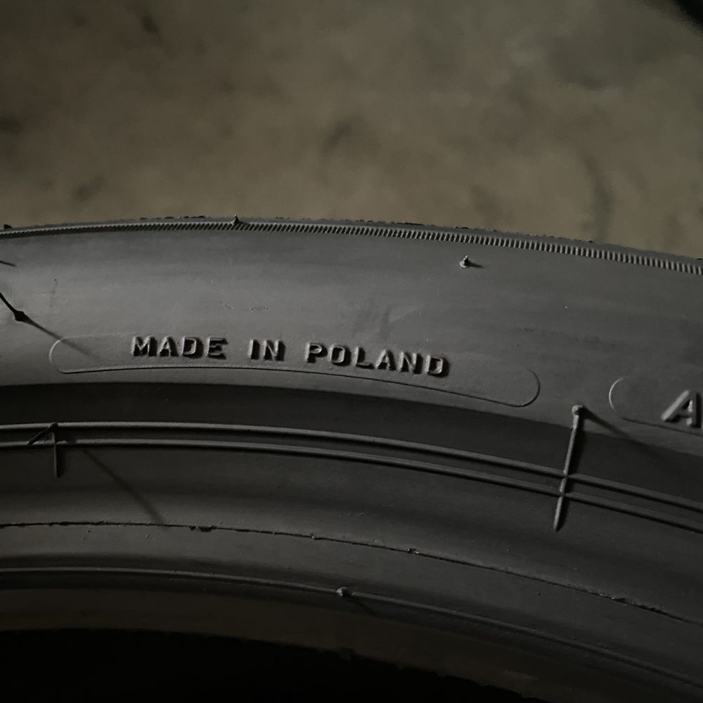 Шини 275/35/21 - 2шт Bridgestone Alenza 005 (Runflat)