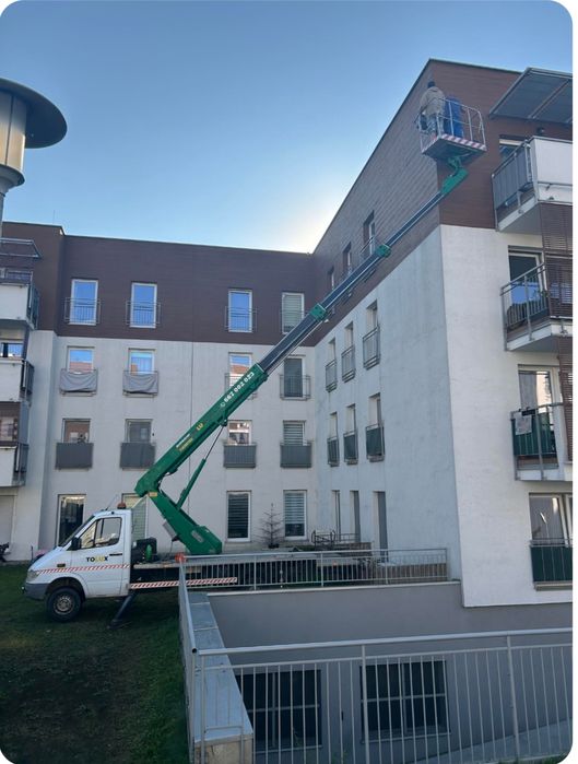 Wynajem podnośnik koszowy 20m