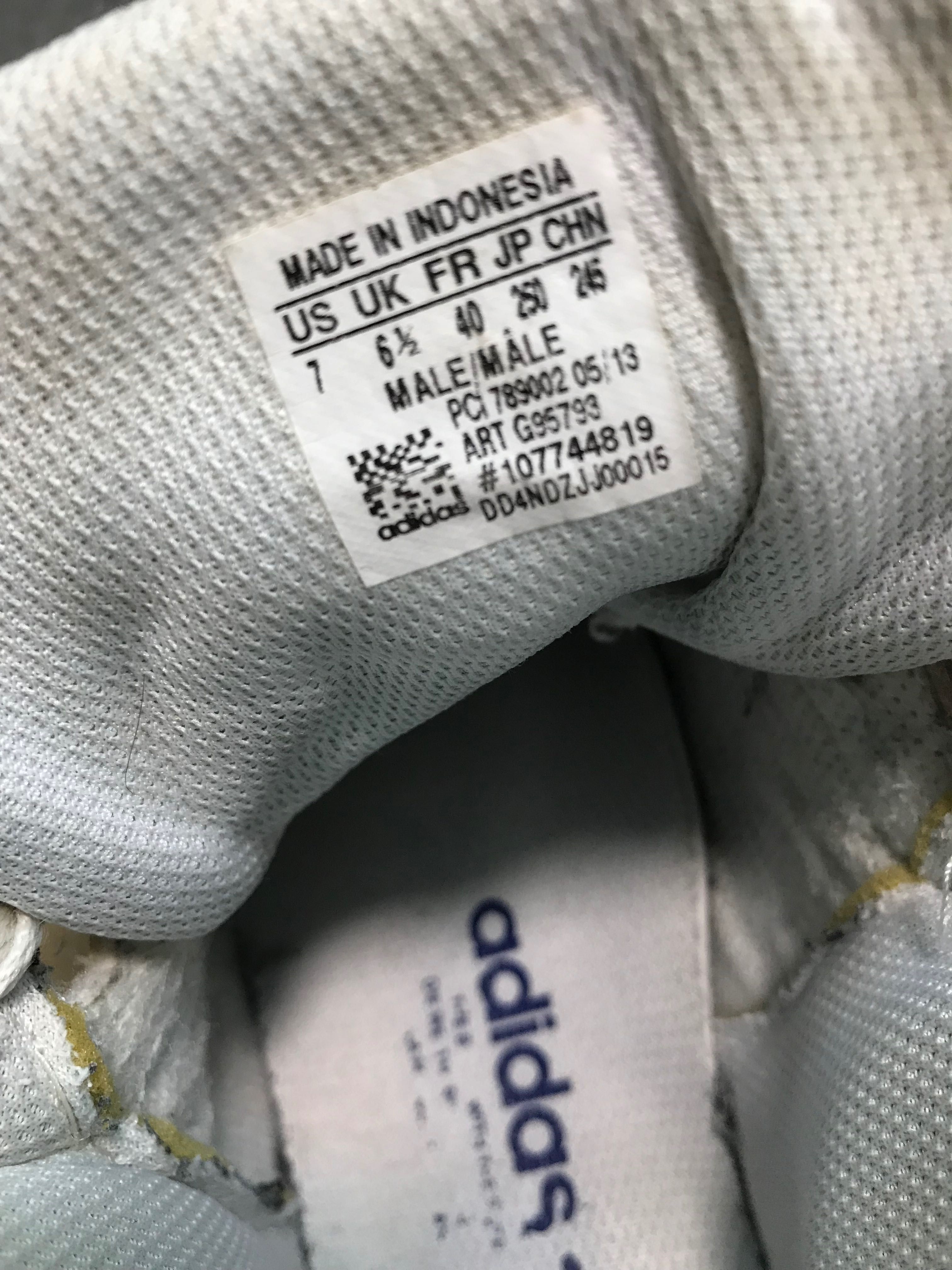 Sapatilhas Adidas branco com azul