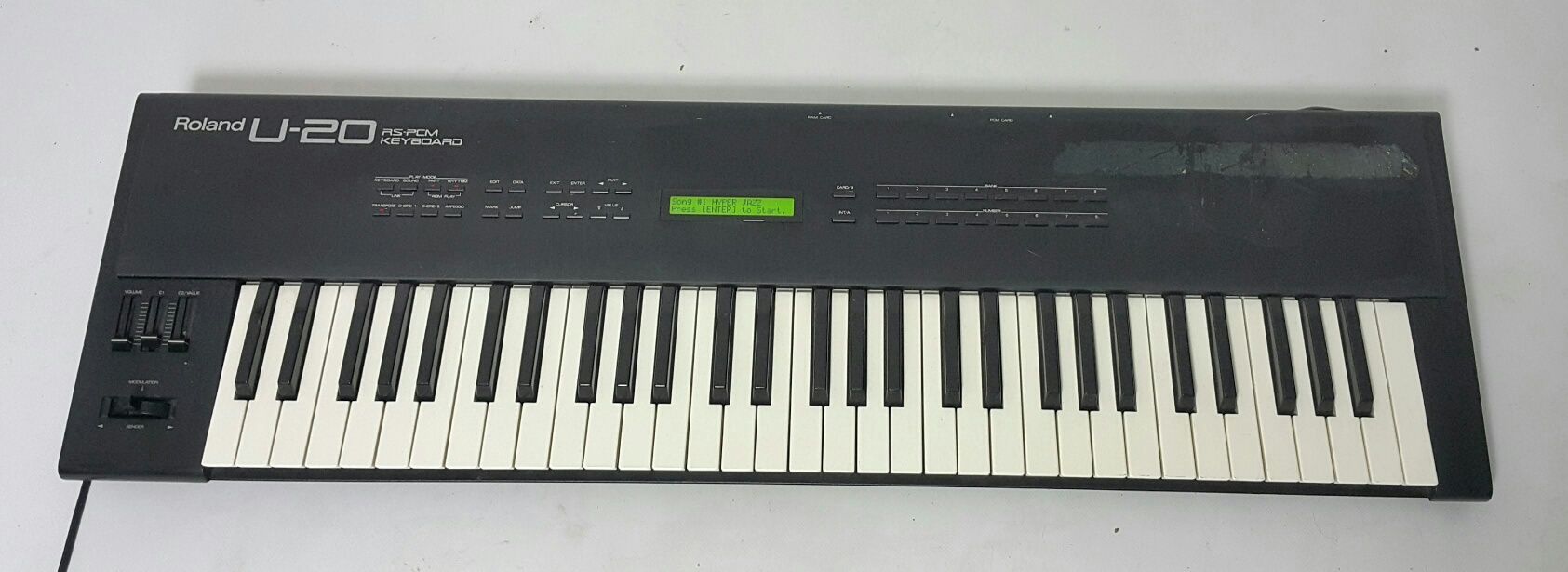 Syntezator Roland