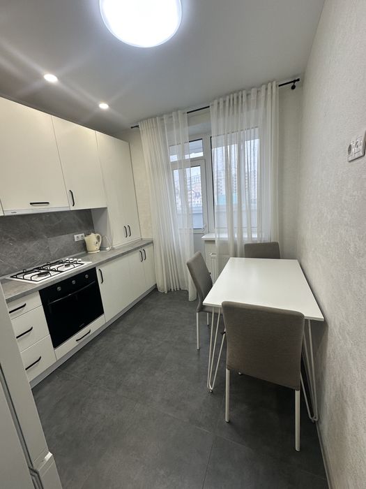 Оренда однокімнатної квартири, ЖК «Сади Вишневі», дуже теплий будинок