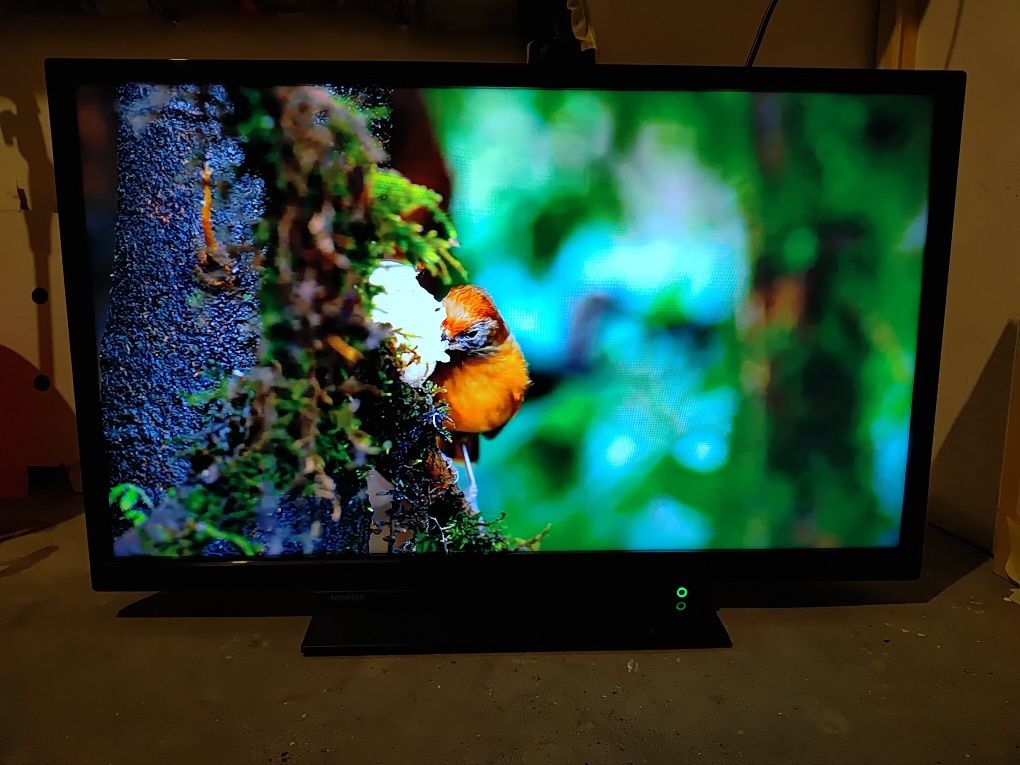 Tv 32" Smart WiFi Dvb-T2 HDR+ Toshiba telewizor LED