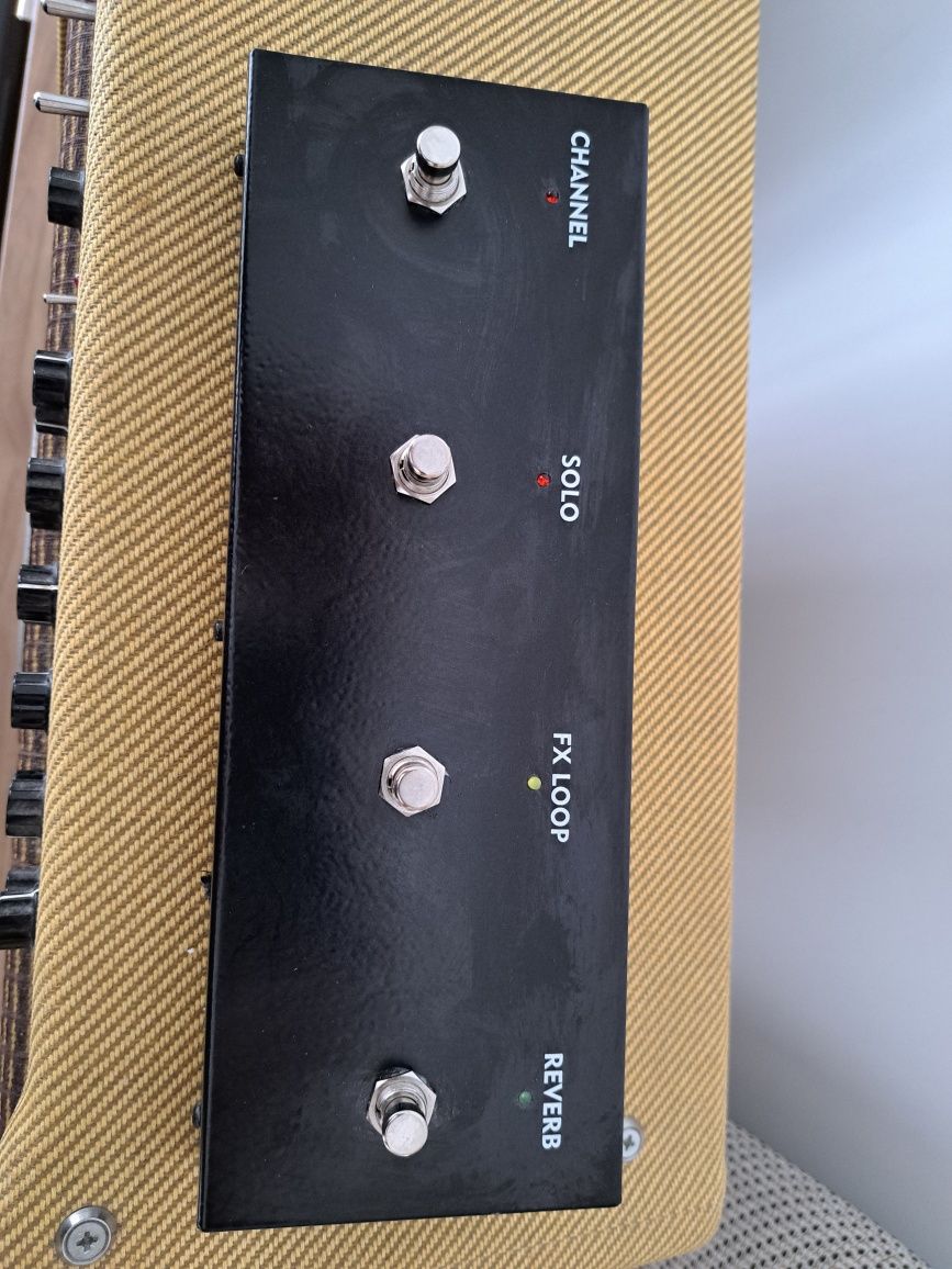 Wzmacniacz lampowy potrzebuje gitarzysty MG 20 Firebird Kup Mnie