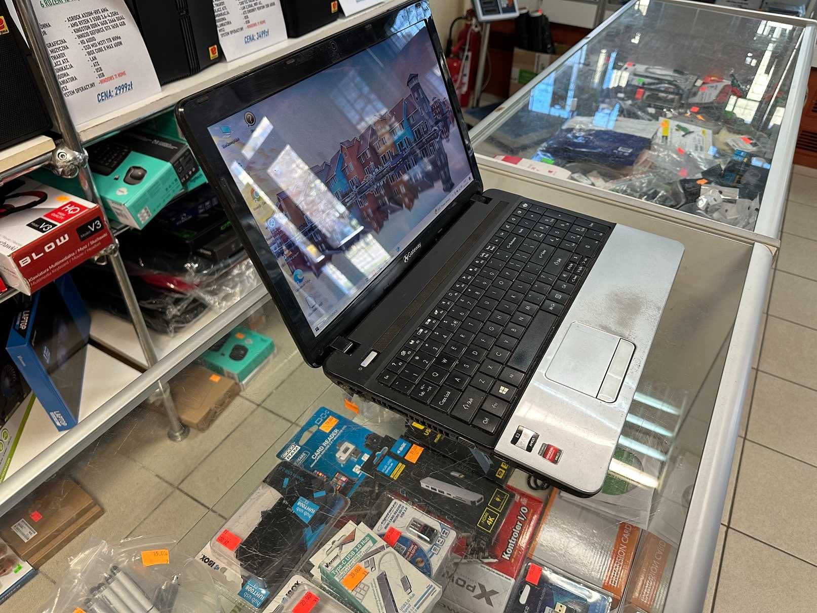 Laptop ACER Gateway NE51B