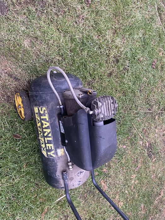 Silnik kompresor stanley fatmax pompa 10bar 1,8kw 2,5hp