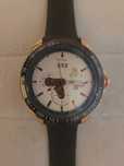 Zegarek z napisem Tag Heuer