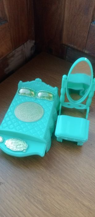 Кімнатка для кукол