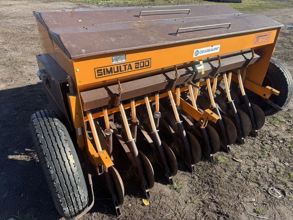 Сівалка Зернова навісна Дискова Сошнікова 2м SIMULTA JUNKKARI 200 (сз)