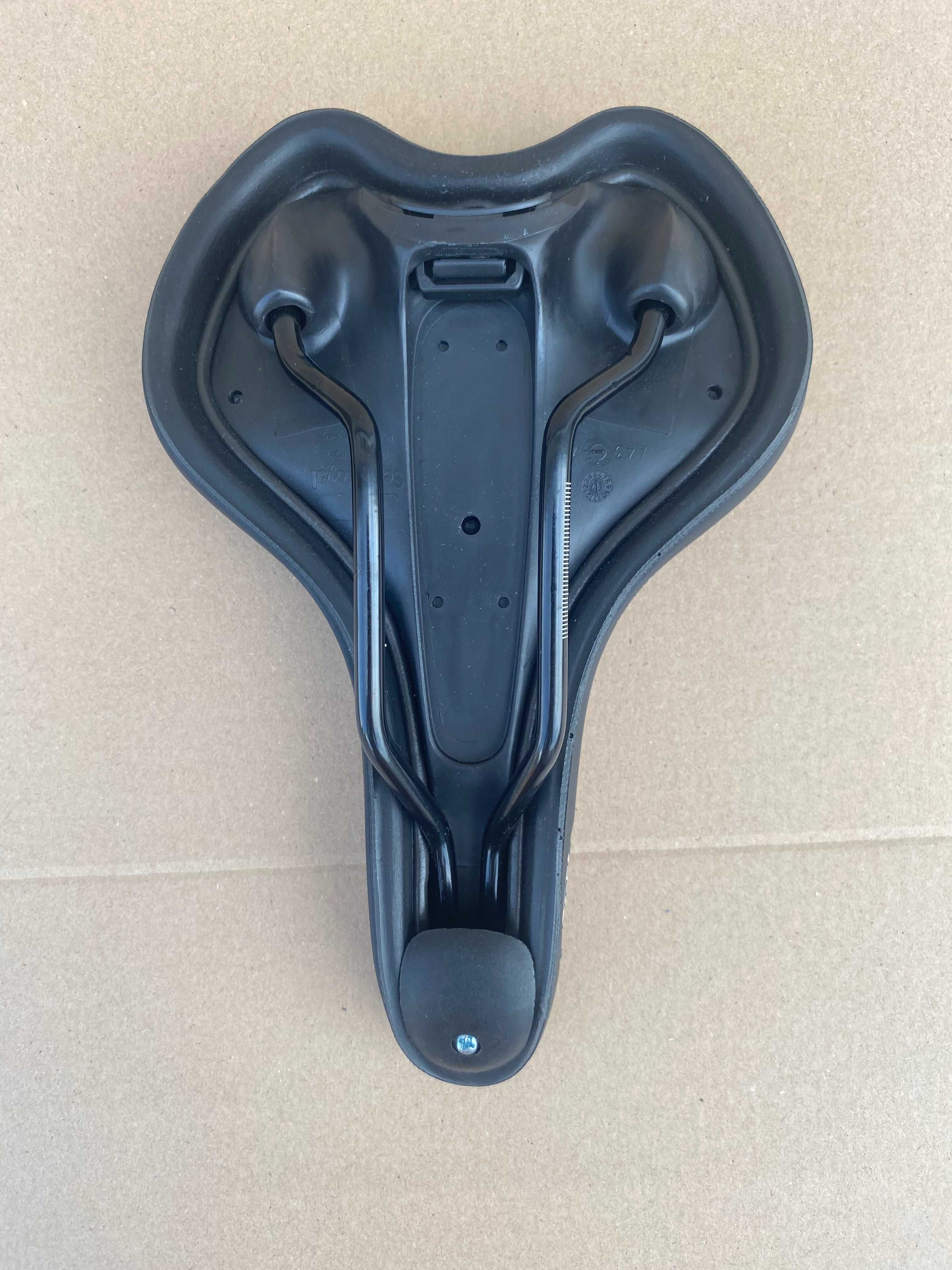 Siodełko rowerowe Selle Royal Ariel z białymi wstawkami, nowe [sd-9]