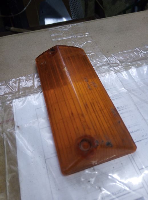 Стекло габарит Ваз 2101