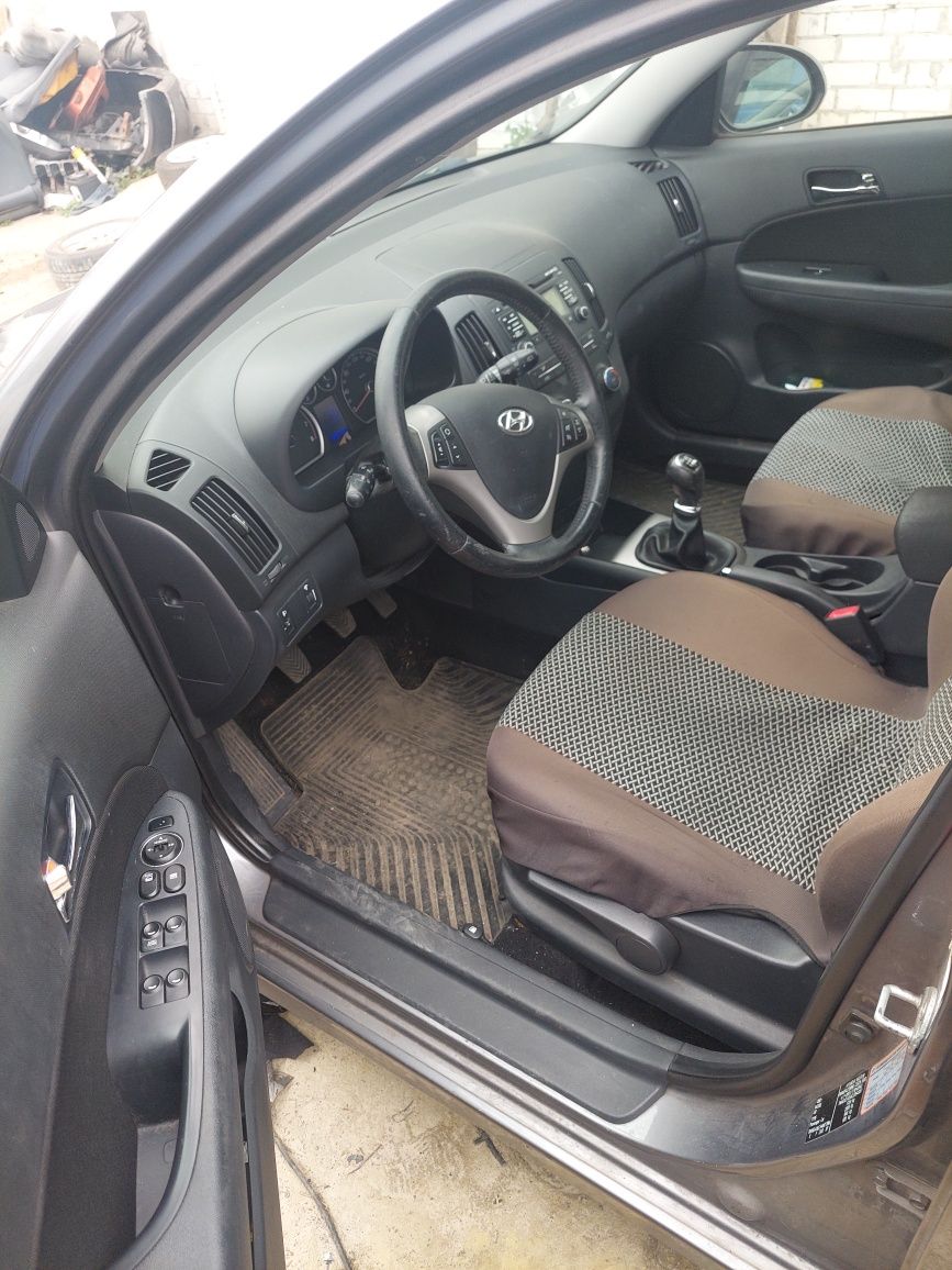 Разборка,запчастини,шрот hyundai i30 2007-2012 1,6і g4fc