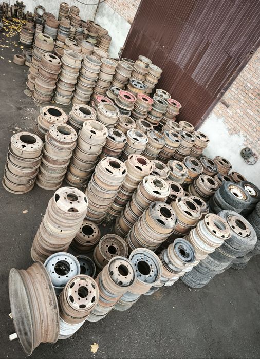 Диск колісний Газель Газ ПАЗ Зіл КамАЗ МАЗ КрАЗ Урал Татра Мерседес