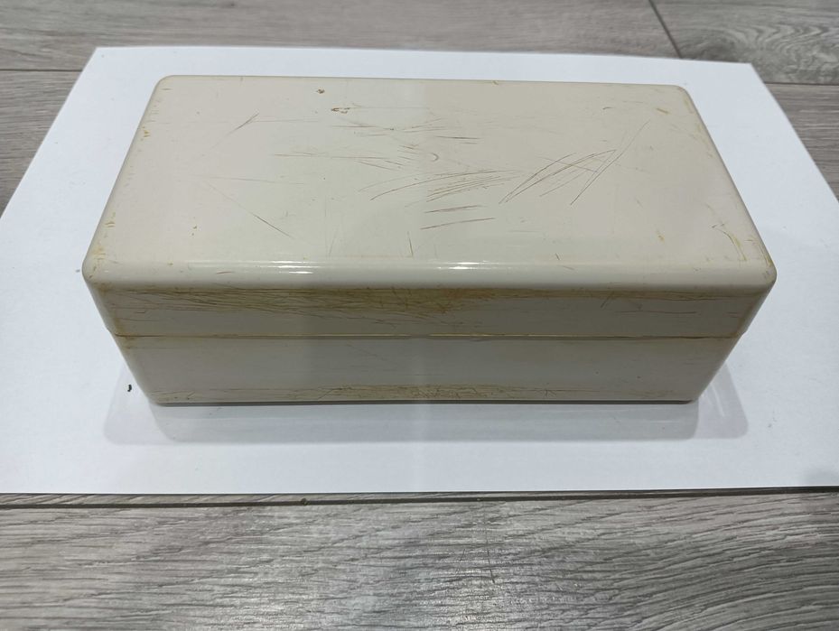 akcesoria maszyna do szycia łucznik 451 , 466 przybornik szpulki  igły