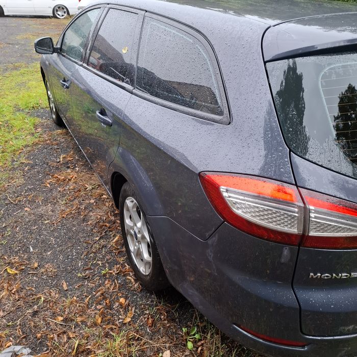 Tanio Ford Mondeo MK4 1.6 benzyna kombi