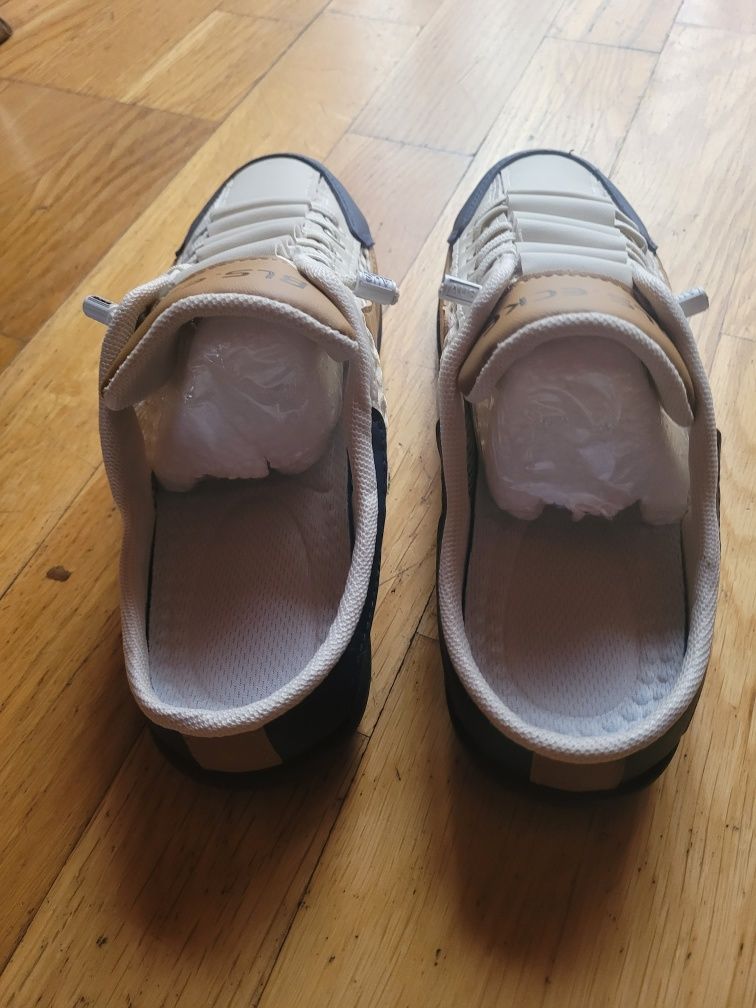 Sportowe buty młodzieżowe rozm . 37