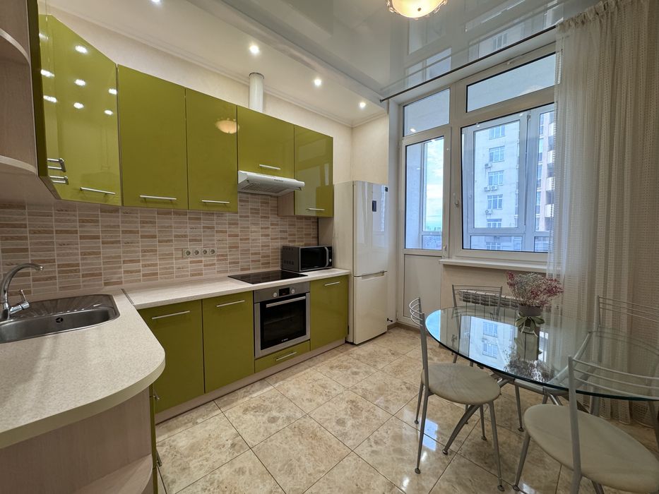 Без % та  комісій | метро Чернігівська 3хв пішки| Квартира 47.2м2