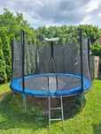 Trampolina ogrodowa 305