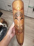 Drewniana rzeźba maska do powieszenia 36 x 16