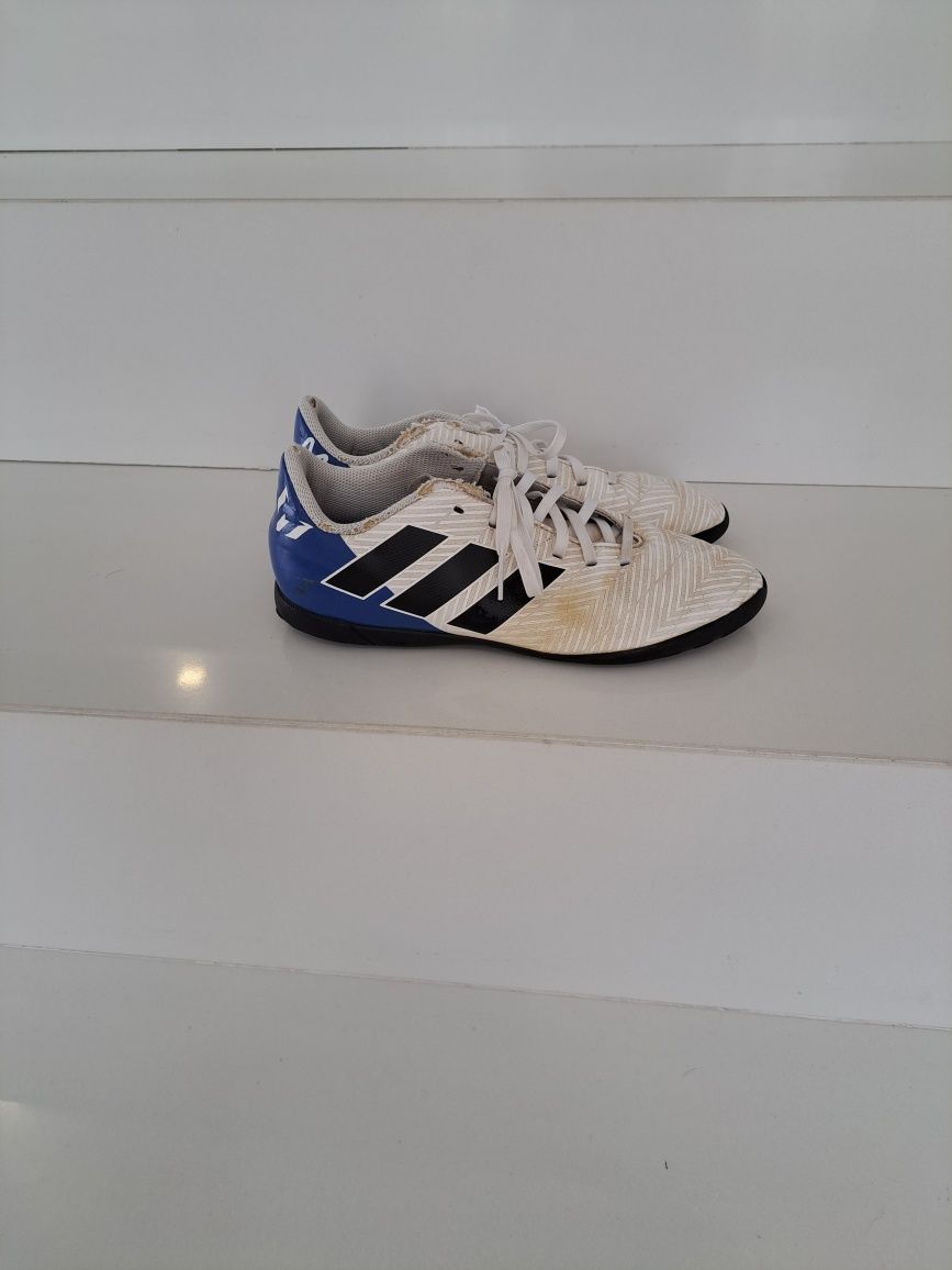 Chuteiras futsal Adidas Messi criança