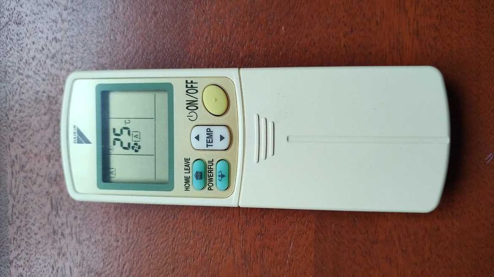 Pilot DAIKIN oryginał ARC433A1 , A2 do klimy pompy ciepła używany nowy