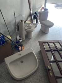 Conjunto sanitário roca sanita bidé  lavatório e toalheiro cor bege