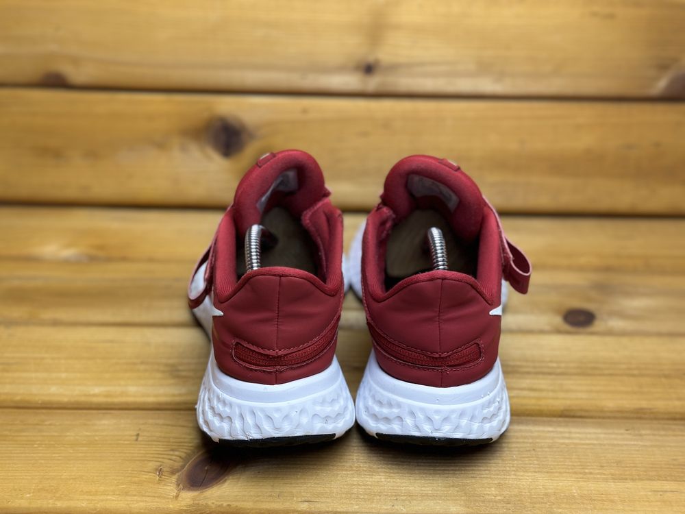 Кросівки Adidas Revolution 5 Red (44р)