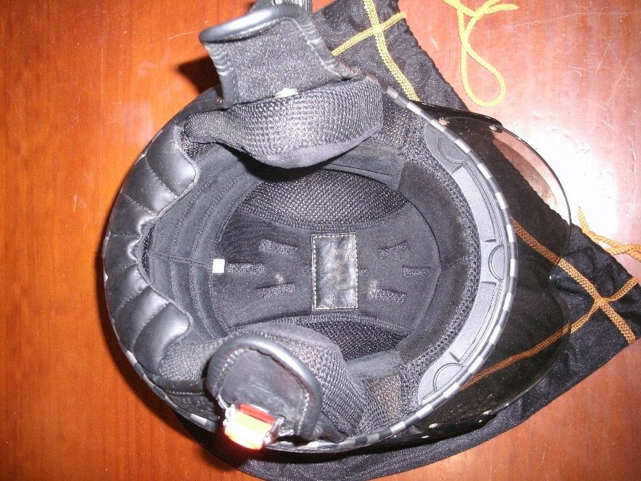 Capacete NAU