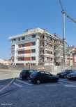 Último T2, em construção, no centro da Marinha Grande