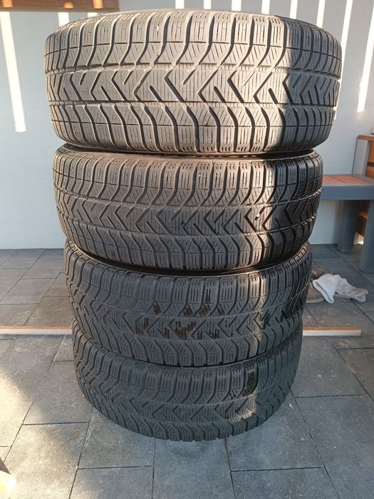 Opony zimowe Pirelli "16" - 10 tysięcy przebiegu