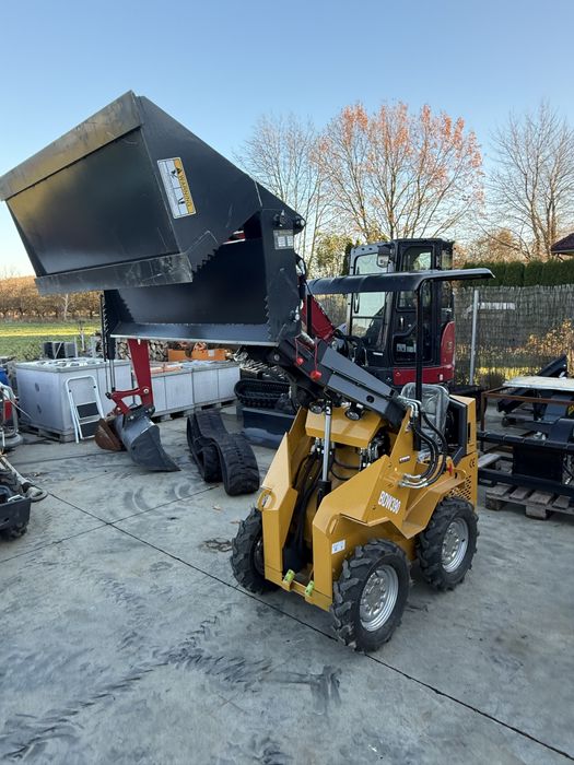 nowa mini mikro ładowarka - różne narzędzia