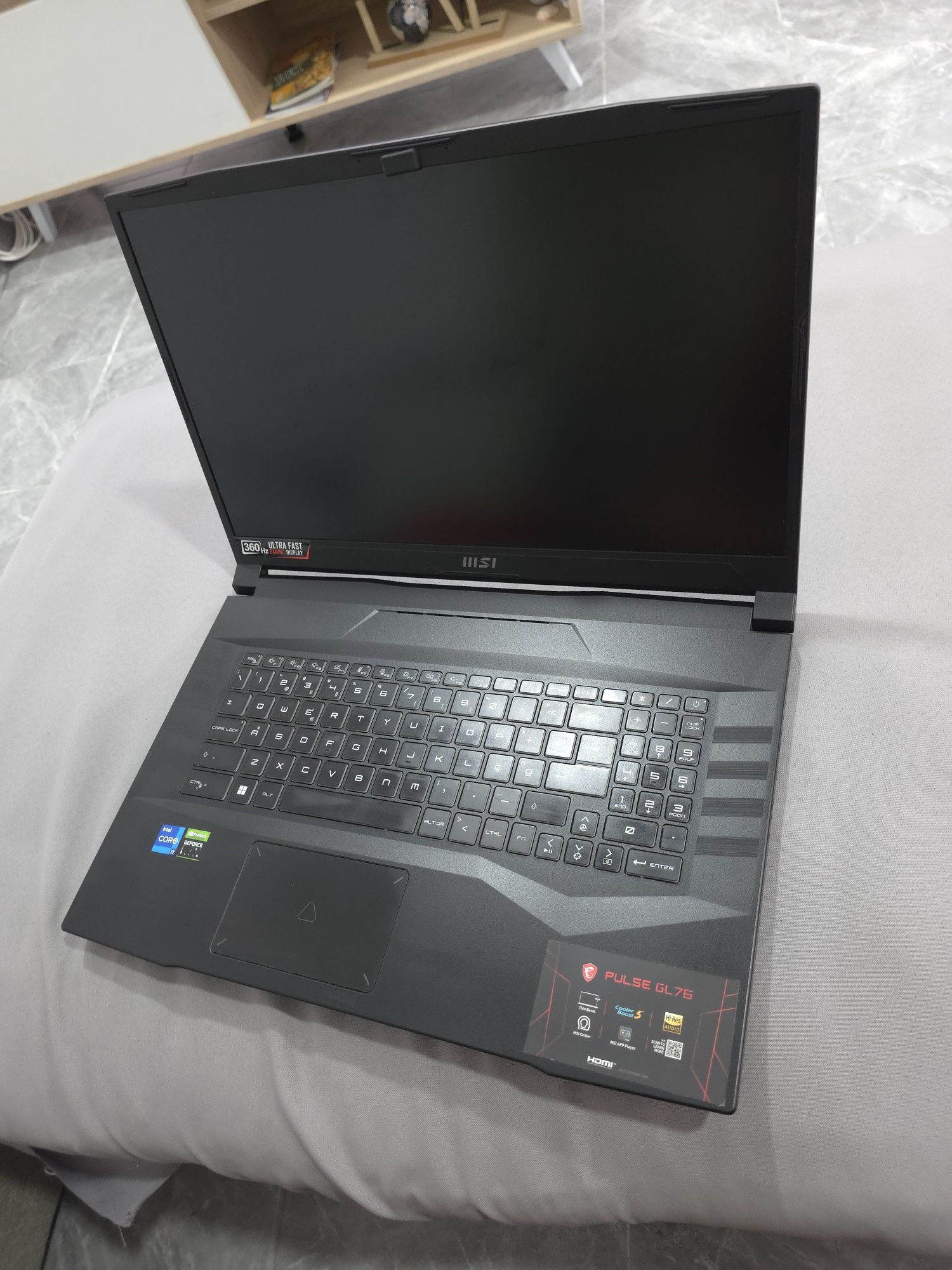 Portátil gamer MSI GL76