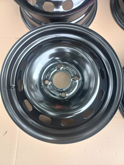felga stalowa 15"4x108 6x15 ET 45 FORD FIESTA VII