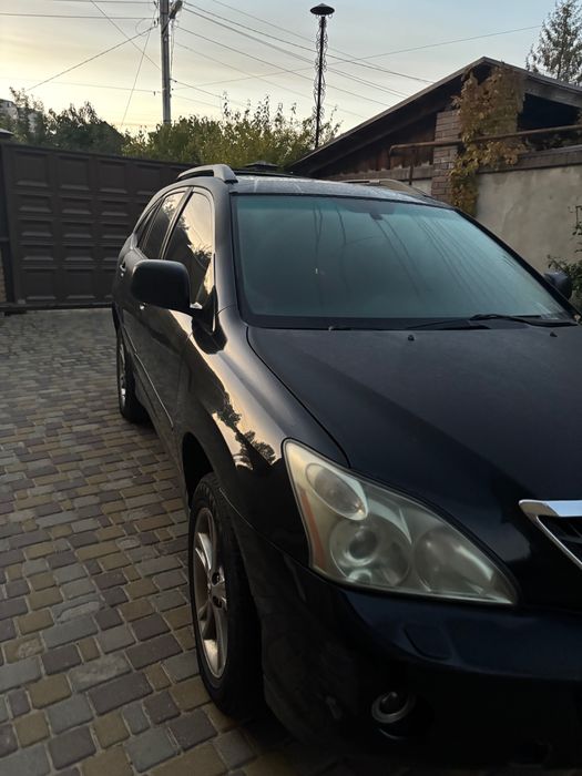 Продам машину Лексус 400