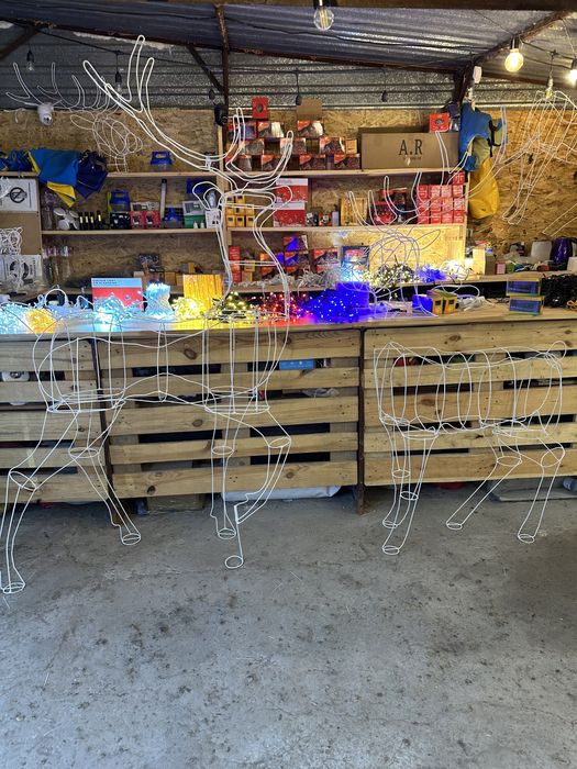 Магазин гірлянд та оленів у Дніпрі внутриняя и уличная гирлянда олень