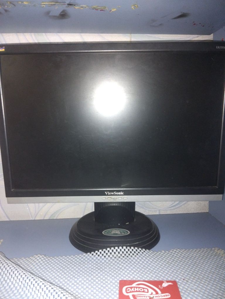 Монитор 19"  ViewSonic